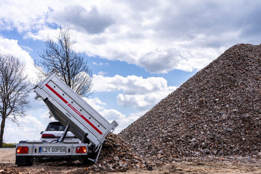 Kallurhaagis TIPPER 3217/2 C S 3,5T (E)