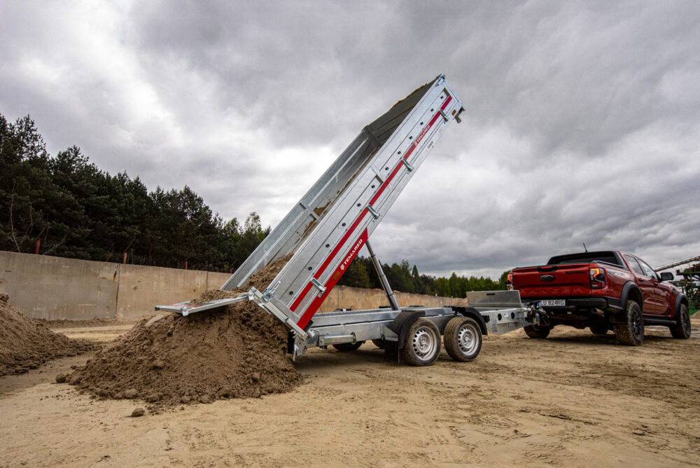 Kallurhaagis TIPPER 3617/2 C 3,5T (M + E)